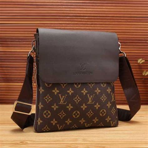 louis vuitton crossbody herren|Louis Vuitton crossbody new.